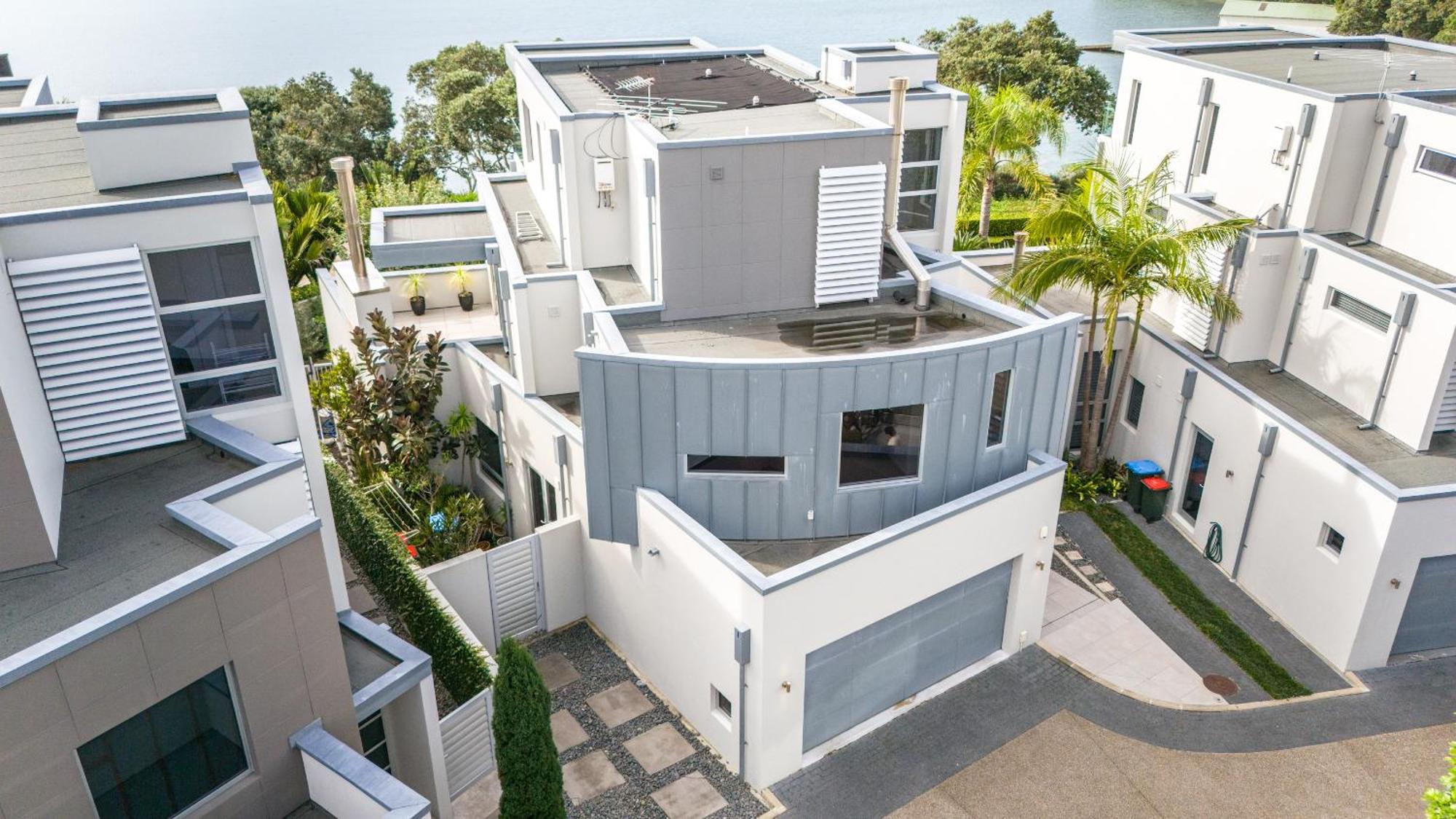 Вилла Sentinel Beach House - Auckland Holiday Retreat Экстерьер фото