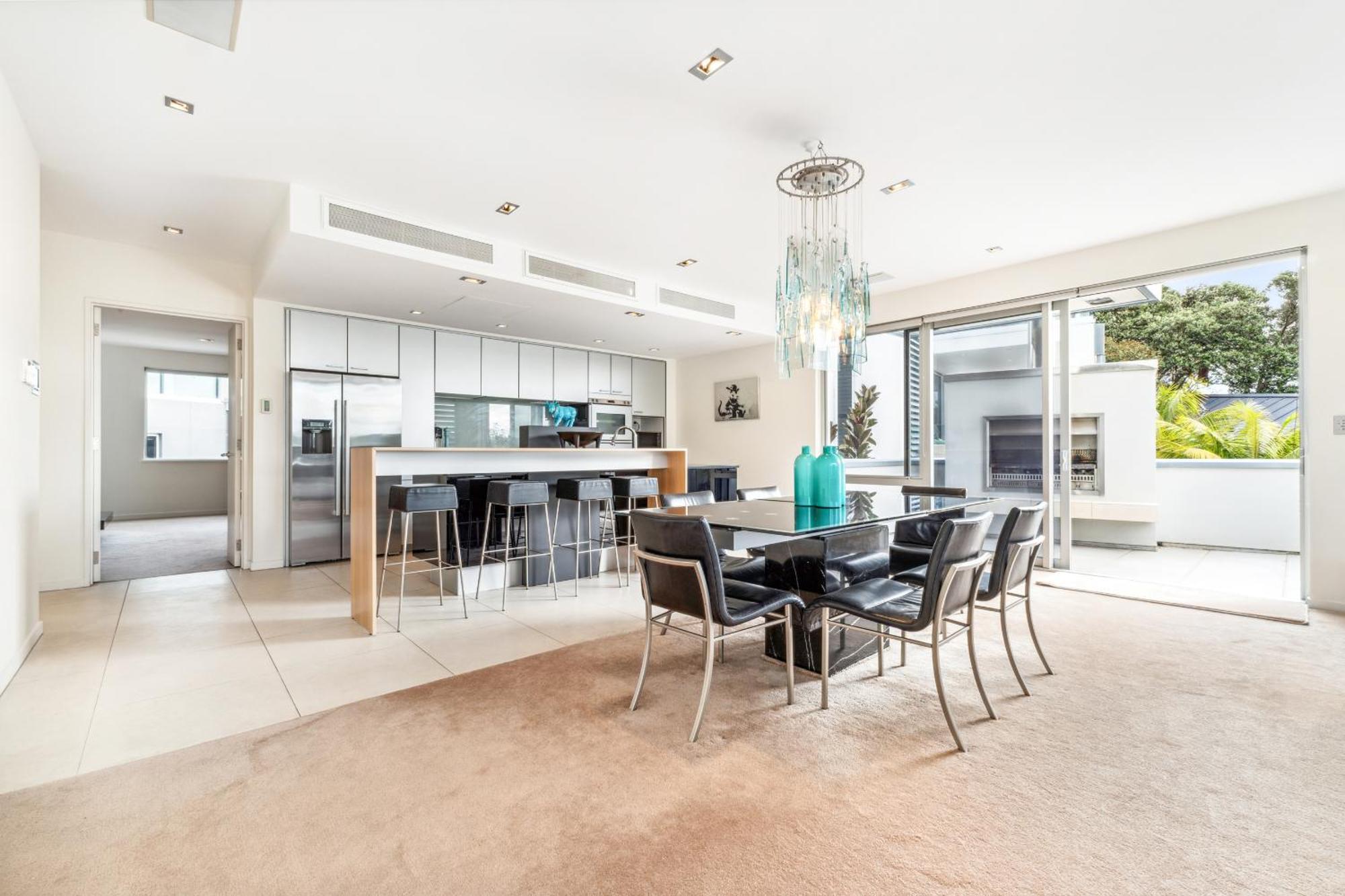 Вилла Sentinel Beach House - Auckland Holiday Retreat Экстерьер фото