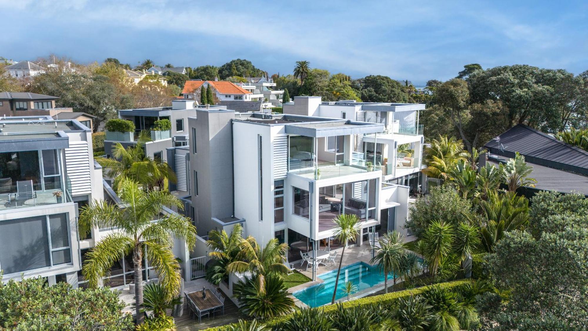 Вилла Sentinel Beach House - Auckland Holiday Retreat Экстерьер фото